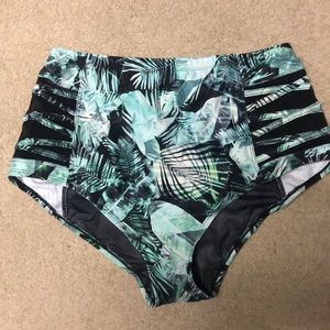 Torrid size 1 (16) high waist palm bikini bottoms
